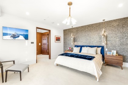 Photo 18 at 1036 Eyremount Drive, British Properties, West Vancouver