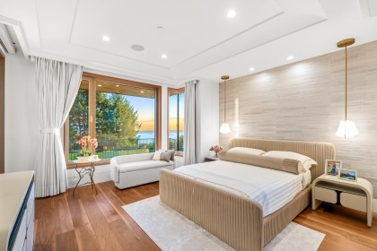 Photo 15 at 1036 Eyremount Drive, British Properties, West Vancouver
