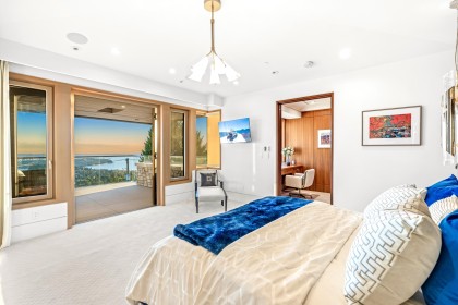 Photo 21 at 1036 Eyremount Drive, British Properties, West Vancouver