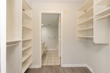 Photo 16 at 208 - 5650 Oak Street, Cambie, Vancouver West