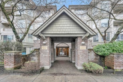 Photo 1 at 208 - 5650 Oak Street, Cambie, Vancouver West