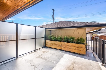 Photo 7 at 265 W 6th Street, Lower Lonsdale, North Vancouver