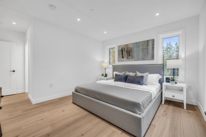 Photo 6 at 1012 W 52nd Avenue, South Granville, Vancouver West