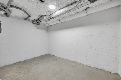 Photo 19 at 1012 W 52nd Avenue, South Granville, Vancouver West