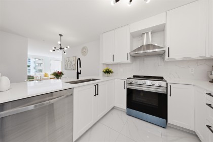 Photo 12 at 606 - 137 W 17 Street, Central Lonsdale, North Vancouver