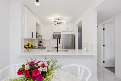 Photo 14 at 606 - 137 W 17 Street, Central Lonsdale, North Vancouver