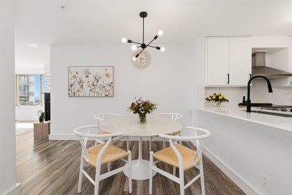 Photo 11 at 606 - 137 W 17 Street, Central Lonsdale, North Vancouver