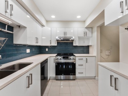 Photo 11 at 3138 W 4th Avenue, Kitsilano, Vancouver West