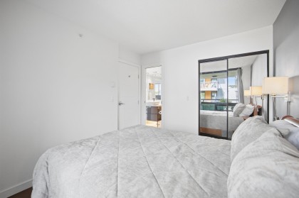 Photo 10 at 208 - 1003 Burnaby Street, Vancouver West