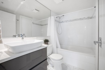 Photo 11 at 208 - 1003 Burnaby Street, Vancouver West