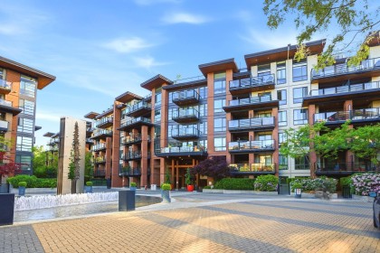 Photo 2 at 307 - 733 W 3rd Street, Harbourside, North Vancouver