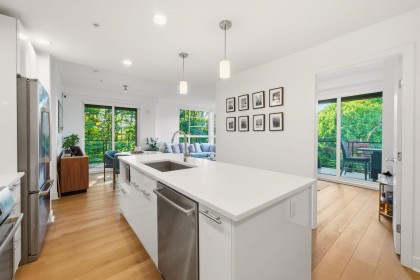 Photo 12 at 307 - 733 W 3rd Street, Harbourside, North Vancouver