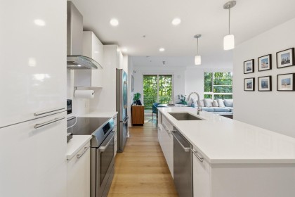 Photo 11 at 307 - 733 W 3rd Street, Harbourside, North Vancouver