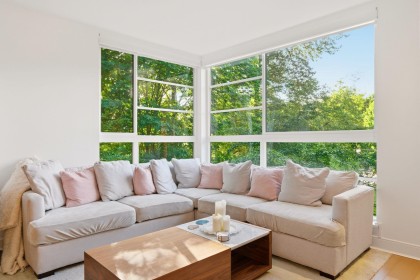Photo 4 at 307 - 733 W 3rd Street, Harbourside, North Vancouver