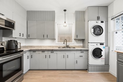 Photo 2 at 936 W 17th Avenue, Cambie, Vancouver West