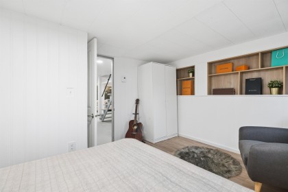 Photo 16 at 936 W 17th Avenue, Cambie, Vancouver West