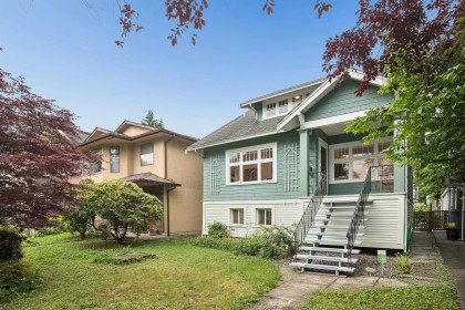 Photo 1 at 936 W 17th Avenue, Cambie, Vancouver West