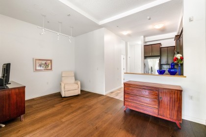 Photo 11 at 113 - 960 Lynn Valley Road, Lynn Valley, North Vancouver