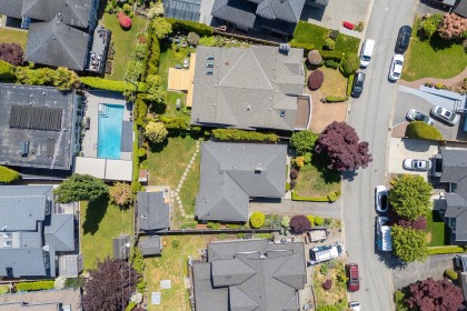 Photo 37 at 3248 Beverley Crescent, Edgemont, North Vancouver