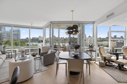 Photo 1 at 801 - 633 Kinghorne Mews, Yaletown, Vancouver West