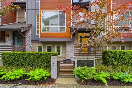 Photo 2 at 24 - 897 Premier Street, Lynnmour, North Vancouver