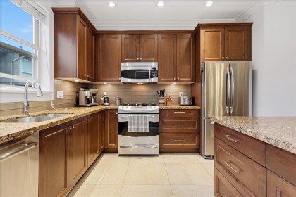 Photo 7 at 24 - 897 Premier Street, Lynnmour, North Vancouver