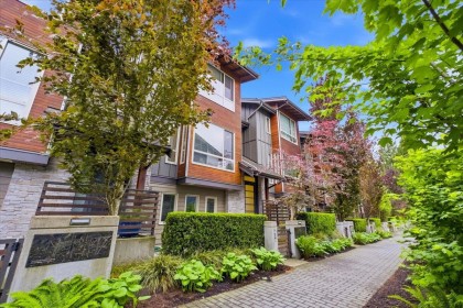Photo 1 at 24 - 897 Premier Street, Lynnmour, North Vancouver