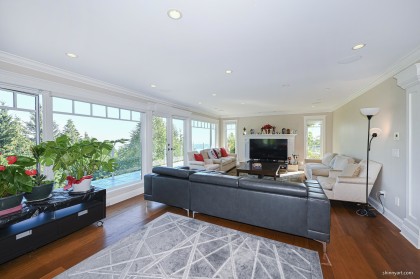 Photo 5 at 1444 Sandhurst Place, Chartwell, West Vancouver