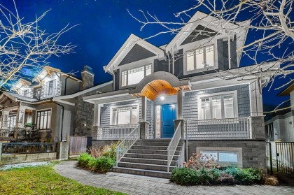 Photo 2 at 3741 W 37th Avenue, Dunbar, Vancouver West