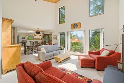 Photo 8 at 5481 Indian River Drive, Woodlands-Sunshine-Cascade, North Vancouver