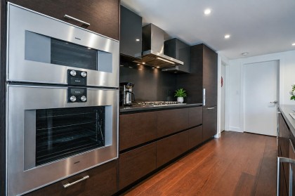 Photo 11 at 603 - 1571 W 57th Avenue, South Granville, Vancouver West