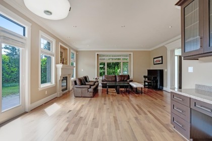 Photo 9 at 4986 Shirley Avenue, Canyon Heights NV, North Vancouver
