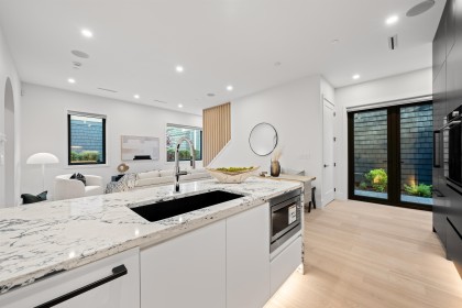 Photo 12 at 1 - 5034 Granville Street, Vancouver West