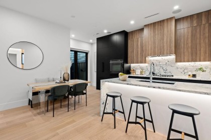 Photo 7 at 2 - 5034 Granville Street, Vancouver West