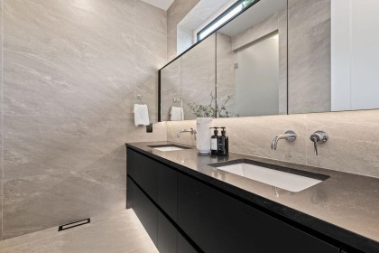 Photo 32 at 2 - 5034 Granville Street, Vancouver West