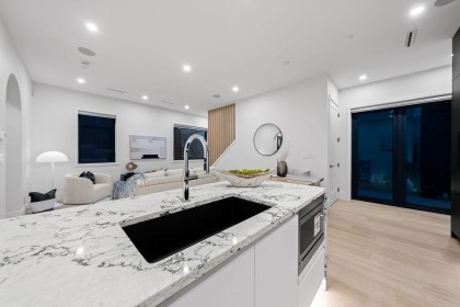 Photo 34 at 2 - 5034 Granville Street, Vancouver West