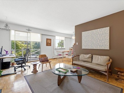 Photo 1 at 5 - 140 E 20th Street, Central Lonsdale, North Vancouver
