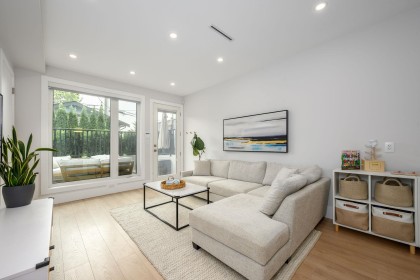 Photo 26 at 3 - 215 E 21st Street, Central Lonsdale, North Vancouver