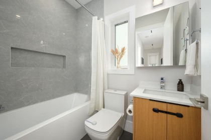 Photo 24 at 3 - 215 E 21st Street, Central Lonsdale, North Vancouver