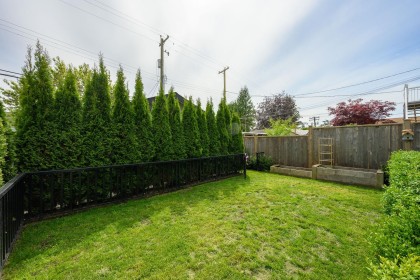 Photo 37 at 3 - 215 E 21st Street, Central Lonsdale, North Vancouver