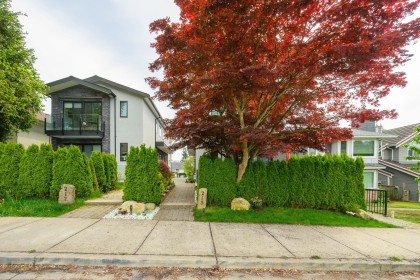Photo 39 at 3 - 215 E 21st Street, Central Lonsdale, North Vancouver