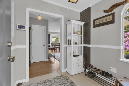 Photo 3 at 901 Calverhall Street, Calverhall, North Vancouver