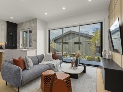 Photo 1 at 2 - 3255 W 13th Avenue, Kitsilano, Vancouver West