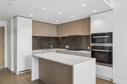 Photo 5 at 202 - 1675 Lions Gate Lane, Pemberton NV, North Vancouver