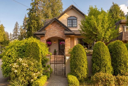 Photo 1 at 1134 Montroyal Boulevard, Canyon Heights NV, North Vancouver