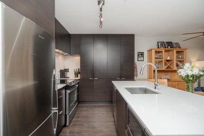 Photo 10 at 207 - 1677 Lloyd Avenue, Pemberton NV, North Vancouver