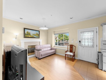 Photo 12 at 7806 Montcalm Street, Marpole, Vancouver West