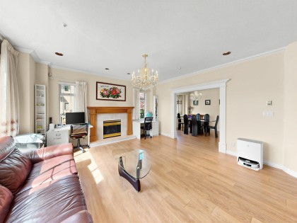 Photo 3 at 7806 Montcalm Street, Marpole, Vancouver West