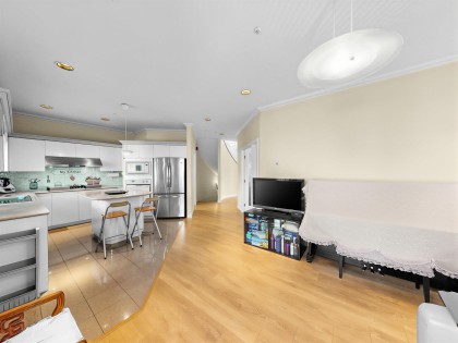 Photo 14 at 7806 Montcalm Street, Marpole, Vancouver West