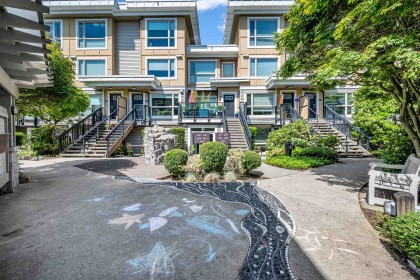 Photo 3 at 74 - 728 W 14th Street, Mosquito Creek, North Vancouver